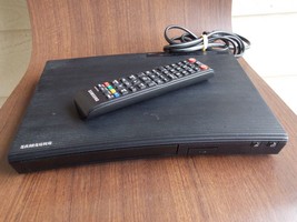 Samsung BD-J5100 TV Streaming Blu-ray DVD Disc Player Black w/Remote TESTED - $47.99