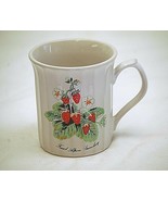 Classic Style Coffee Tea Cup French Alpine Strawberry Scene w Ribbed Sid... - £7.02 GBP