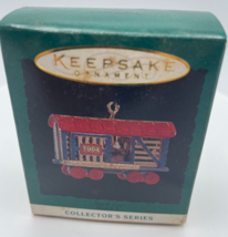 Hallmark Stock Car Noel RR Miniature #6 Ornament In The Noel RR Series 1994 - £3.54 GBP