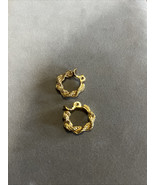 Gold Tone Rope Texture Hoop Signed Monet Clip On Clip-on Earrings - €12,99 EUR