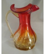 Vintage Small Amberina Glass Vase w/ Ruffled Edge, Applied Handle - €12,59 EUR