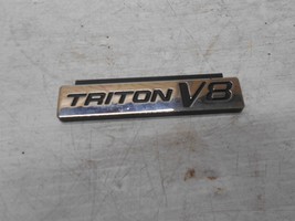97-03 Ford F-150 F150 Front Fender Emblem Badge Nameplate Triton V8 - £17.20 GBP