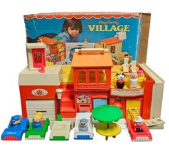 VTG 1973 Fisher-Price Little People #997 Play Family Village w/Original Box  - £112.08 GBP