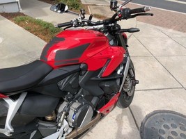 TechSpec 2022+ Panigale V4 V2 XL2 Tank Grips - $1,229.30 MXN