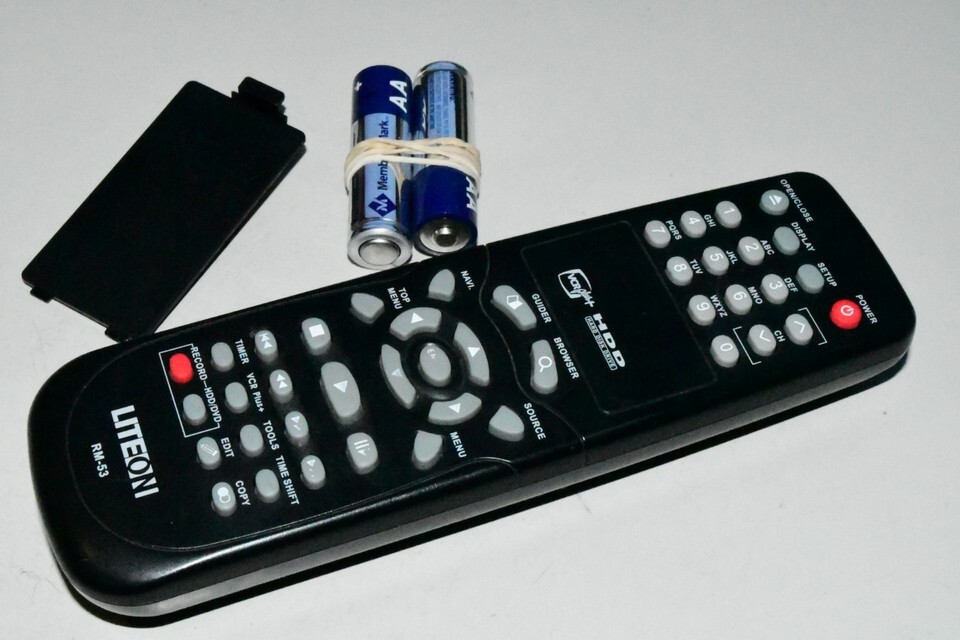 Liteon RM53 LVW5045A Hdd Dvd Recorder Remote Tested W Batteries