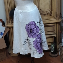Womens LOFT Skirt Embroidered Flowers design clothing - $45.00