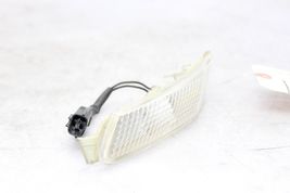 04 MAZDA RX8 MANUAL TRANSMISSION Right Bumper Light F325 image 2