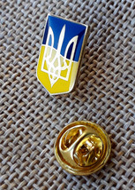 Lapel Pin Ukrainian flag Tryzub Trident Gold symbol Birthday Present Gift Box - £9.01 GBP+