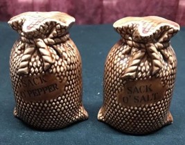 Vintage Porcelain Burlap Feed Sack Salt &amp; Pepper Shaker Set - Japan - Lefton - £5.59 GBP