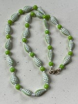 Vintage Bright Green &amp; White Plastic Round &amp; Teardrop Plastic Bead Necklace – 26 - £8.84 GBP