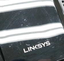 Linksys MR8300 AC2200 Tri-Band Mesh Wi-Fi Router - Black image 5