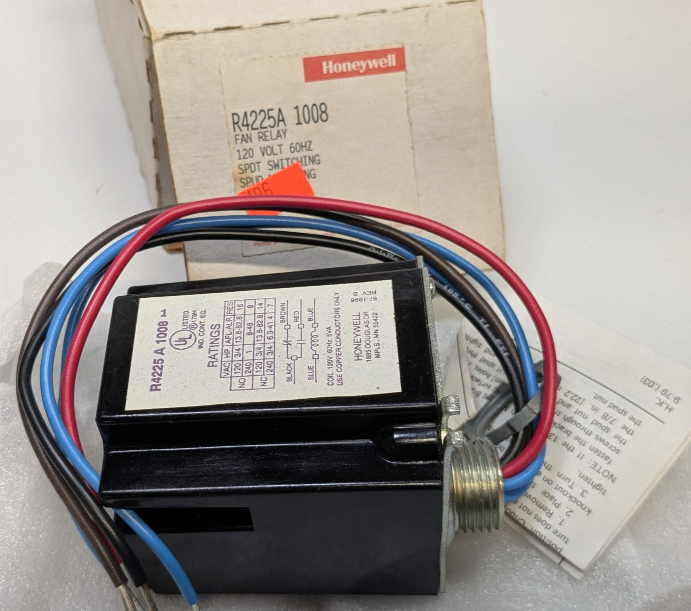 NEW Honeywell R4225A 1008 Fan Relay 120V - SPDT Switching - Spud Mounting - $39.59