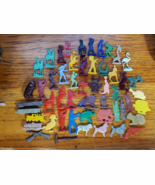CRACKER JACK PRIZES FIGURINES &amp; MORE PLASTIC TOYS LOT OF 52 VINTAGE - $107.18