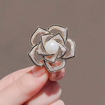 High-grade Classic Style Camellia Brooch Refined Grace Hollow Flowers - $22.21 CAD