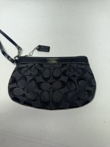 COACH Black Clutch Wallet Zip up W Leather Strap 8” X 5” - £20.03 GBP