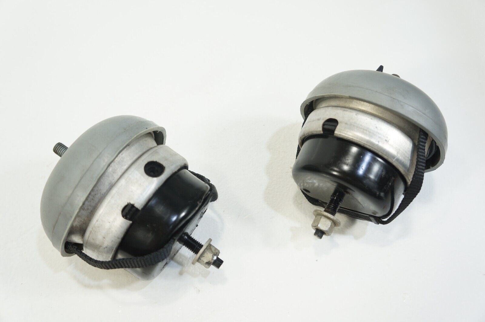 2003-2005 ford thunderbird tbird left right engine mount bushing pair 2 - $90.00