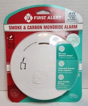 First Alert 1039868 10 YEAR Battery-Powered Smoke &amp; Carbon Monoxide Alarm - £22.93 GBP
