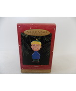 Peanuts/Hallmark A Charlie Brown Christmas “Linus” Ornament  - $223.15 MXN