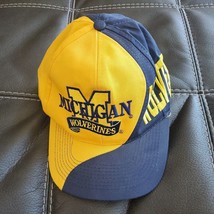 Vintage 90s Michigan Wolverines Capsmith Inc Blue Gold Swirl Snapback Hat - £29.88 GBP