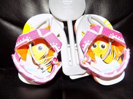 DISNEY STORE BABY FINDING NEMO SANDALS SIZE 0/6 MONTHS NEW - $14.60
