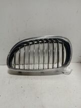 Fits 04-07 BMW 525i Driver Left LH Grille Upper Bumper Mounted OEM - $24.70