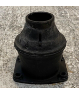 Axle Rubber Subframe Mounting 04980-620 33mm Bore 4&quot; x 3-1/2&quot; x 3&quot; - $698.07 MXN