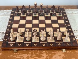 Large Detailed Hand Crafted Travel Wooden Chess Set Portable Folding Board - £67.11 GBP