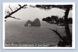 RPPC Arch Rock Gold Beach OR Oregon UNP Sands Photo Postcard N6 - £5.67 GBP