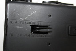 2002-2005 MERCEDES BENZ ML350 CENTER DASH AIR VENT K7523 image 7