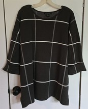 Womens Plus 1X Tahari Green with White Square Pattern Sweater - $18.81