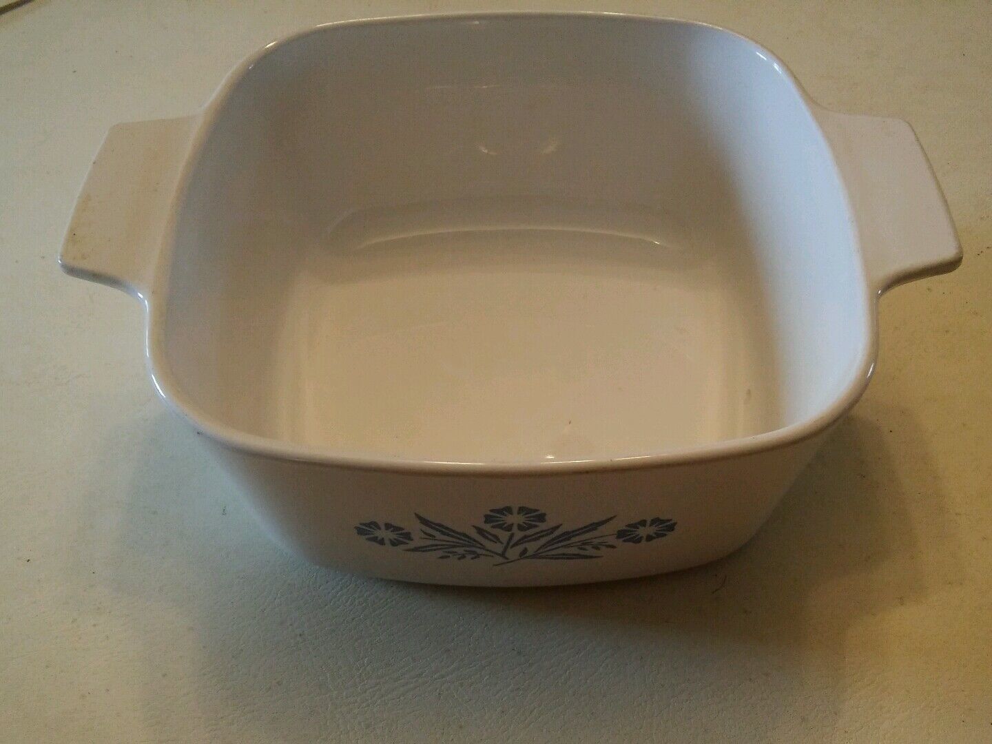 000 Corning Ware Vintage Blue Cornflower 1.5 Quart Dish Casserole - $15.99