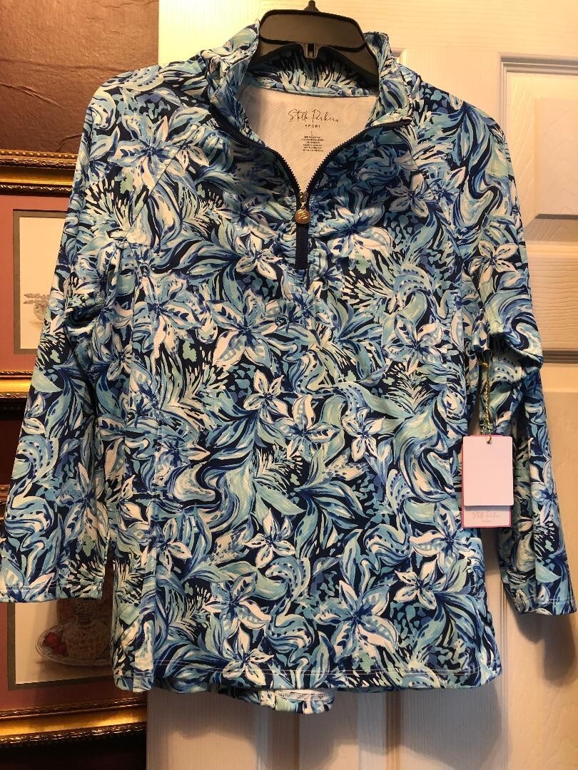 NWT STELLA PARKER Ocean Blue Navy Floral 3/4 Sleeve Mock Shirt M &amp; L - $39.99
