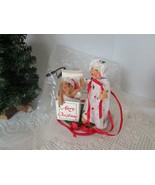 ANNALEE MOBILITEE DOLL 1989 CHRISTMAS MORNING OPENING PRESENT SURPRISE 5... - $25.80 CAD
