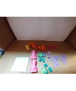 Polly Pocket Groovy Jet 2003--  Accessory Package - $9.50 CAD
