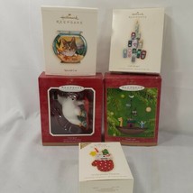 Lot of 5 Hallmark Keepsake Christmas Ornaments Noah&#39;s Ark Polar Bear Special Cat - £10.90 GBP