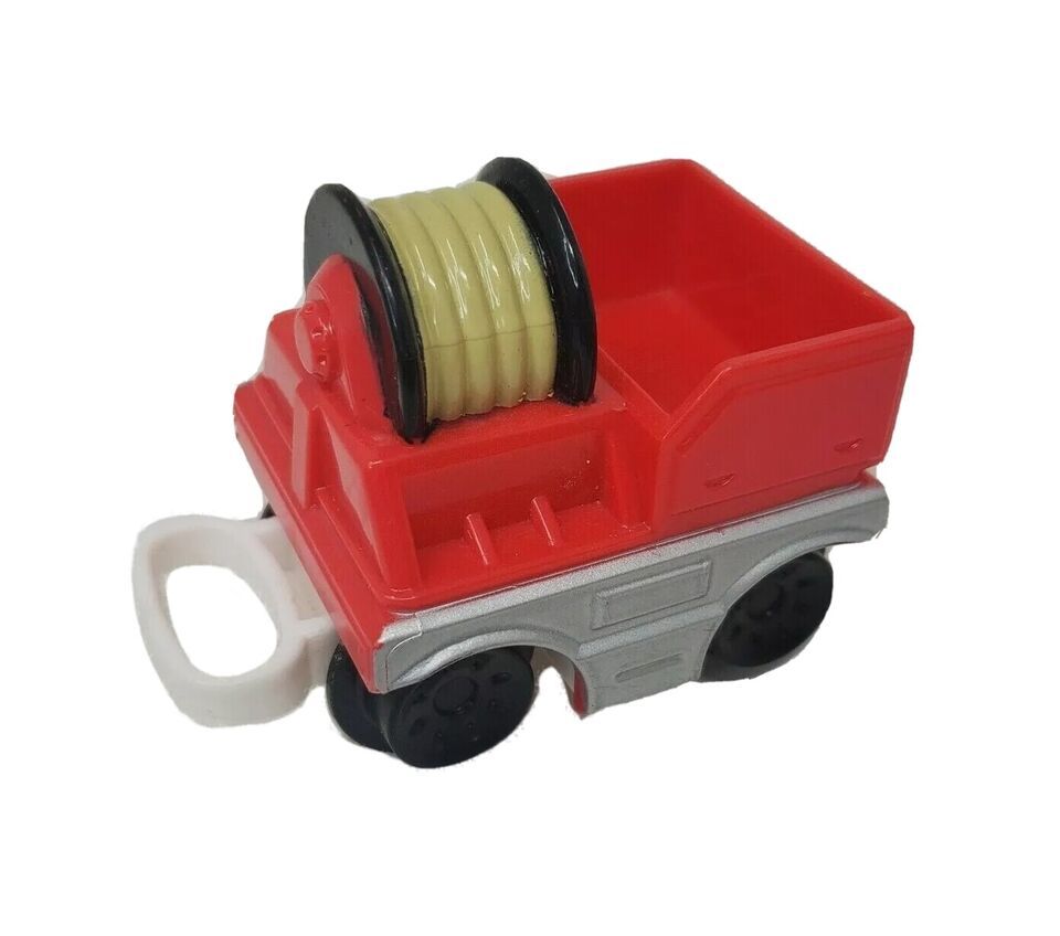 FISHER PRICE GEO TRAX RED FIRE TRUCK HOSE CART VEHICLE REPLACEMENT PART PIECE - £7.59 GBP
