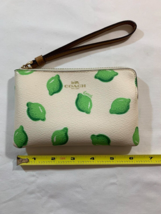 COACH 3283 Lime Print Corner Zip Wristlet Khaki Chalk Green Multi - £22.38 GBP