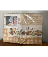 Vintage Ferpil Home Textiles Tablecloth Fruit Beige Checkered 78”x62” Fa... - $399.40 MXN