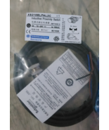 New Schneider XS1L04PB310S Proximity Sensor - $93.29 CAD