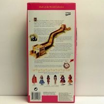 Chinese Barbie Doll 1993 Mattel Dolls of the World Collection image 5