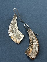 Long Etched &amp; Layered Nonmagnetic Silver Crescent Dangle Earrings for Pierced Ea - £14.84 GBP