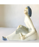Porcelanas Penatal Porcelain Figurine Girl Sitting Made in Segovia Spain... - £22.06 GBP
