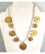 Vintage 1960&#39;s Signed Gypsy Handmade Coin and Freshwater Pearl 17&quot; Necklace - €140,32 EUR