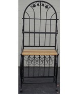 Beautiful Metal Bakers Rack with Wooden Shelf – VGC – BEAUTIFUL STYLISH ... - $407.47 CAD