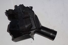 2007-2009 NISSAN 350Z RIGHT PASSENGER AIR INTAKE CLEANER BOX ASSY OEM image 3