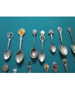 46 SOUVENIR SILVERPLATE  SPOONS USA AND INTERNATIONAL  - $109.66 CAD