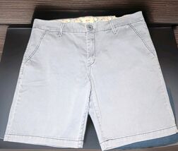 Levis  Womens Jean Shorts Size 16 Mid Rise Medium Wash Blue Cotton Flat ... - $14.84