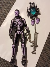 EUC Fortnite Legendary Series Skulltrooper Purple Glow 6” Figure  - £27.56 GBP