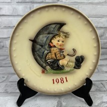 Hummel 1981 Annual Plate Boy With Umbrella No 274 Goebel Germany 7.5 Inches - £11.97 GBP