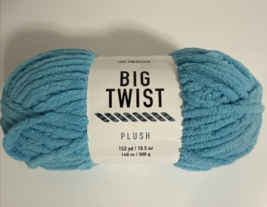 Big Twist Plush Electric Blue Yarn 153 Yards 10.5 Ounces Super Bulky Wei... - $19.79